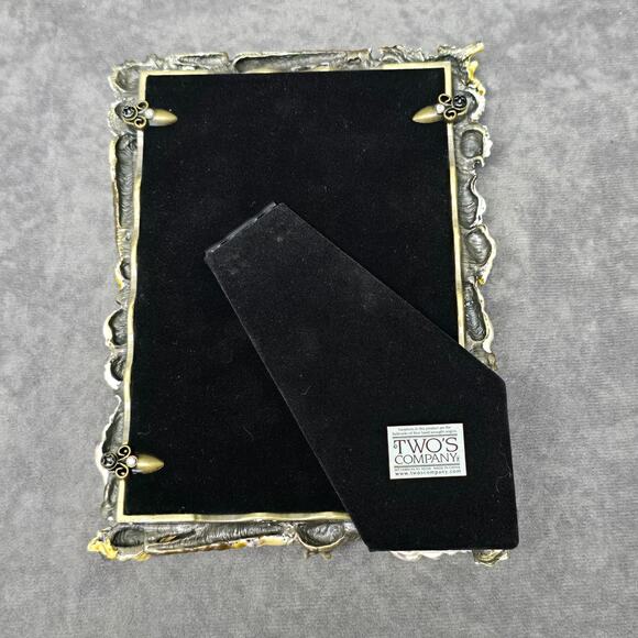 Sanibel Austrian Crystal by Two's Company Seashell Encrusted 5x7 Picture Frame - Picture 4 of 13